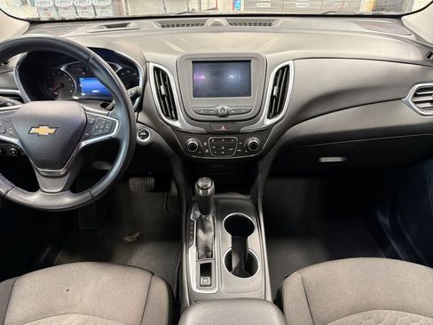 Used 2020 Chevrolet Equinox LT FWD image 20