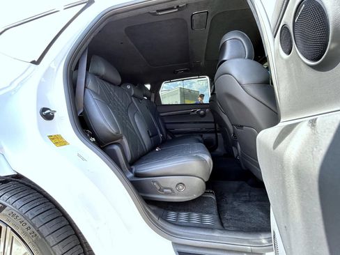 Certified 2026 Genesis GV80 3.5T Prestige AWD/4WD image 18