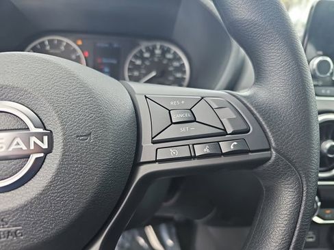 New 2025 Nissan Sentra S image 18