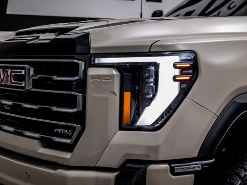Used 2026 GMC Sierra 2500 AT4 w/ AT4 Premium Plus Package AWD/4WD image 15