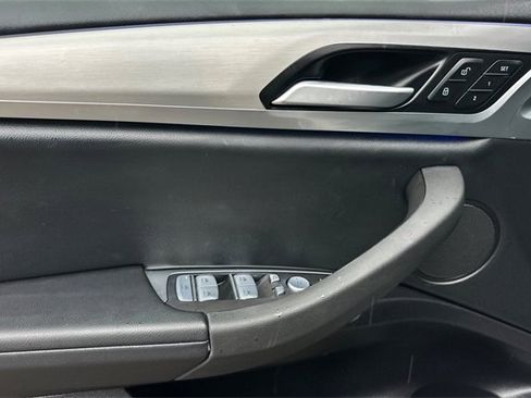 Used 2023 BMW X3 sDrive30i w/ Premium Package image 12