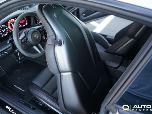 Used 2025 Porsche 911 Carrera 4 GTS image 46