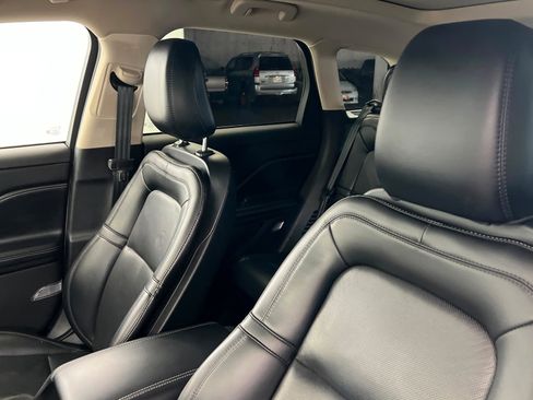 Used 2023 Lincoln Corsair Grand Touring w/ Equipment Group 301A image 16