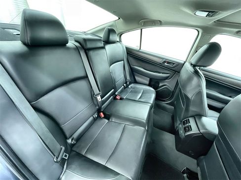 Used 2016 Subaru Legacy 2.5i Limited image 29