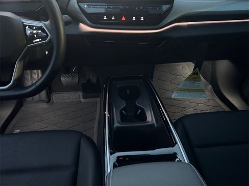 Certified 2023 Volkswagen ID.4 S image 11