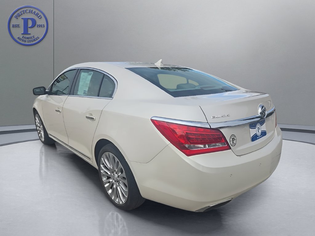 Used 2014 Buick LaCrosse Premium w/ Driver Confidence Package FWD image 5