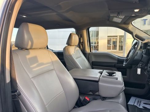 Used 2022 Ford F250 XL w/ STX Appearance Package image 8