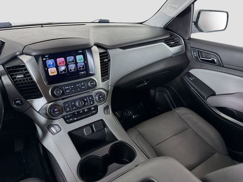 Used 2019 Chevrolet Tahoe LT w/ Luxury Package image 22