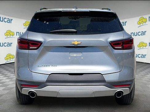 Used 2023 Chevrolet Blazer LT AWD/4WD image 5