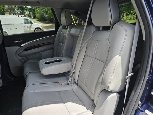 Used 2017 Acura MDX SH-AWD image 30
