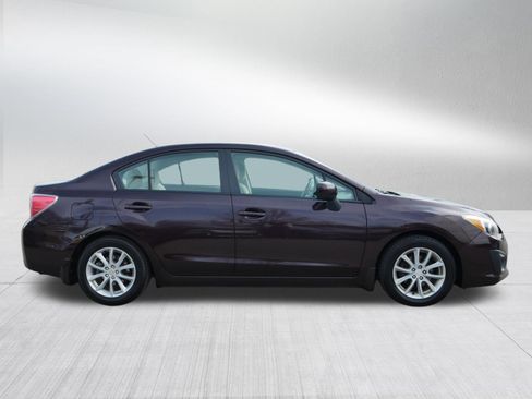 Used 2012 Subaru Impreza 2.0i Premium w/ All-Weather Pkg image 8