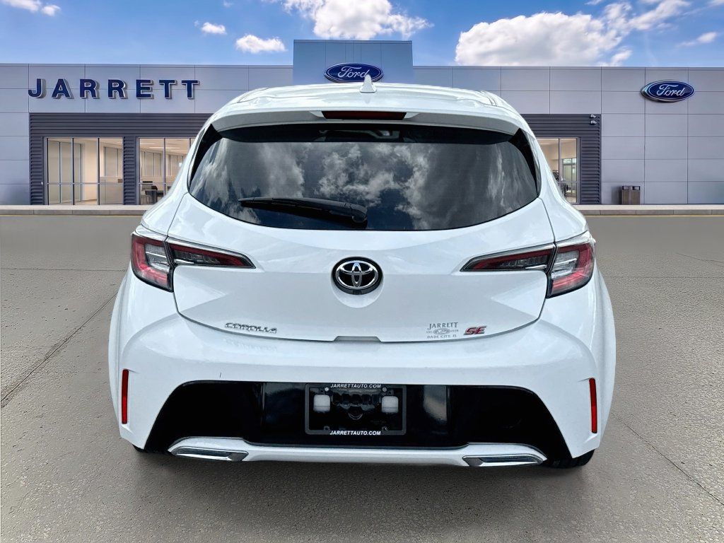 Used 2022 Toyota Corolla SE FWD image 6