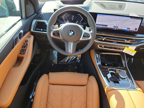 New 2026 BMW X5 xDrive40i w/ M Sport Package image 11