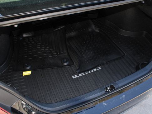 Used 2024 Toyota Camry SE w/ Cold Weather Package image 8