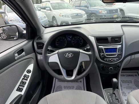 Used 2014 Hyundai Accent GLS image 14
