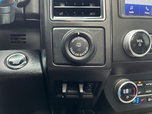 Used 2020 Ford Expedition Limited w/ Special Edition Package image 57