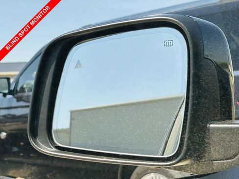 Used 2022 Dodge Durango GT AWD/4WD image 11