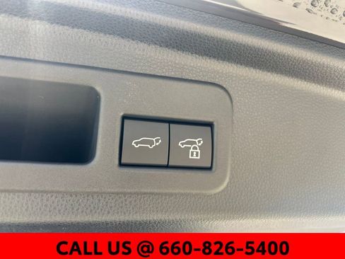 Used 2026 Toyota 4Runner TRD Off-Road Premium AWD/4WD image 14