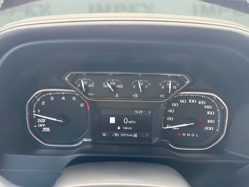 Used 2021 GMC Sierra 1500 AT4 w/ AT4 Premium Package AWD/4WD image 28