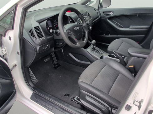 Used 2015 Kia Forte LX w/ Popular Package image 30