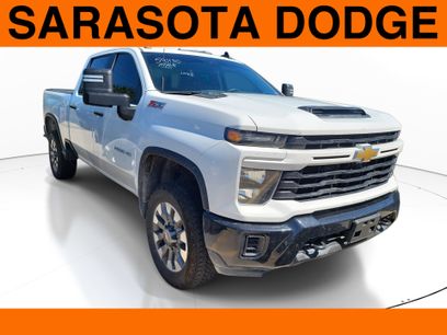 Used 2025 Chevrolet Silverado 2500 Custom w/ Custom Convenience Package