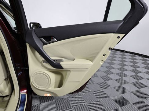 Used 2010 Acura TSX Sedan image 21