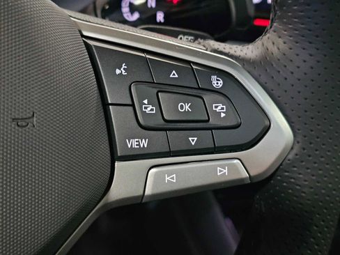 New 2026 Volkswagen Tiguan SEL R-Line image 28