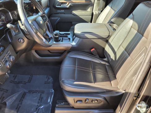 Used 2023 Chevrolet Silverado 1500 High Country w/ High Country Premium Package image 23