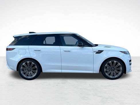 New 2025 Land Rover Range Rover Sport Dynamic SE AWD/4WD image 8