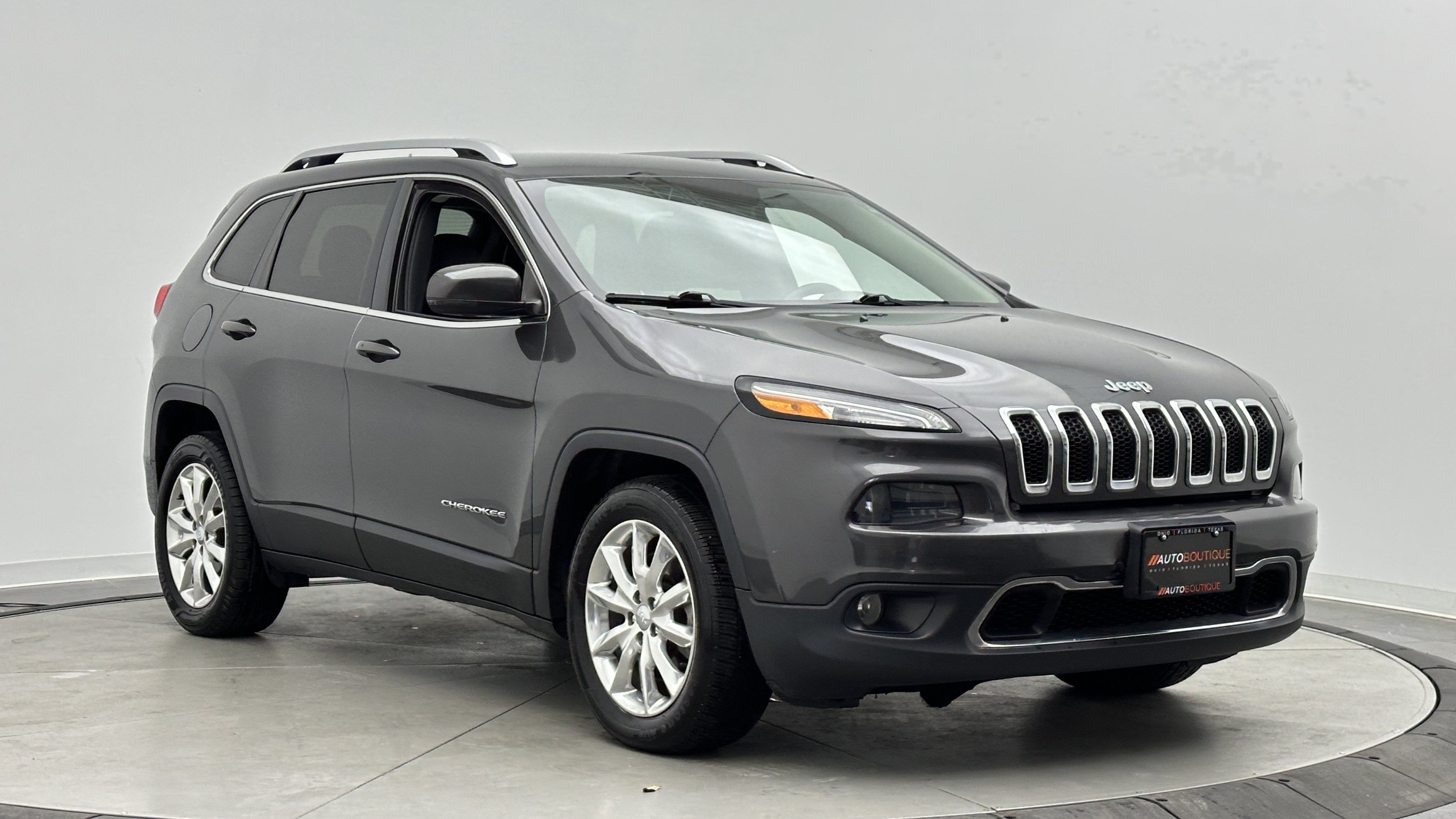 Used 2017 Jeep Cherokee Limited FWD image 3