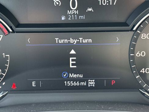 Used 2025 Cadillac XT6 Luxury AWD/4WD image 25