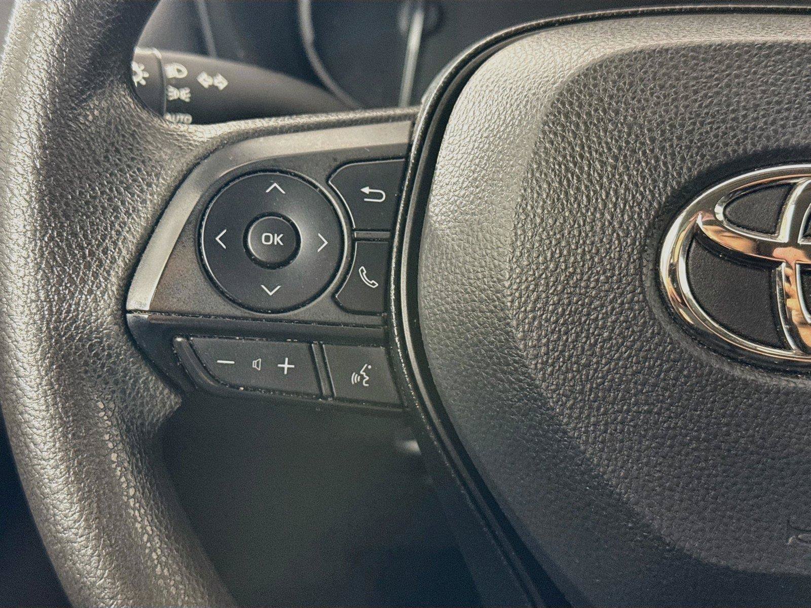 Certified 2025 Toyota RAV4 XLE AWD/4WD image 17