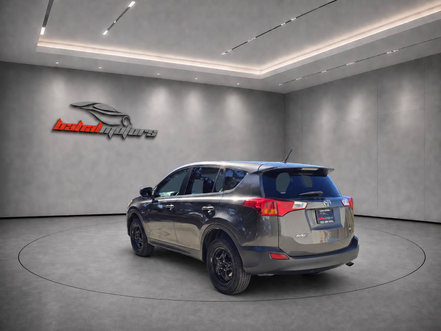 Used 2015 Toyota RAV4 LE FWD image 12