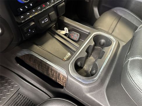 Used 2021 GMC Sierra 1500 Denali w/ Technology Package image 23