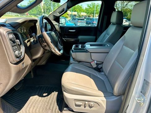 Used 2019 Chevrolet Silverado 1500 LTZ AWD/4WD image 14