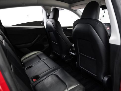 Used 2023 Tesla Model Y Performance AWD/4WD image 31