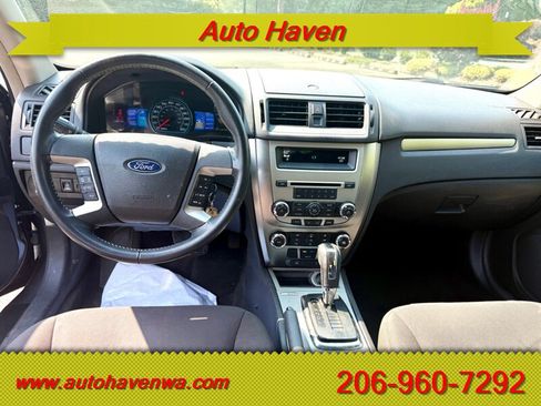 Used 2012 Ford Fusion Hybrid FWD image 7