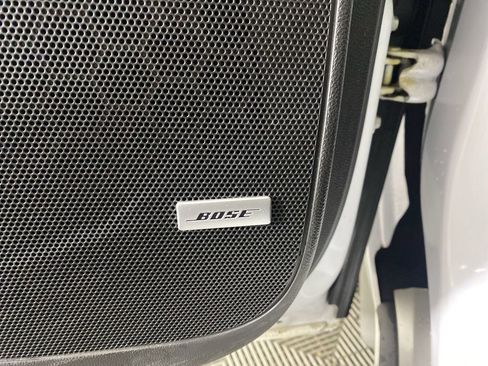 Certified 2022 Buick Enclave Premium w/ Surround and Sites Package image 26