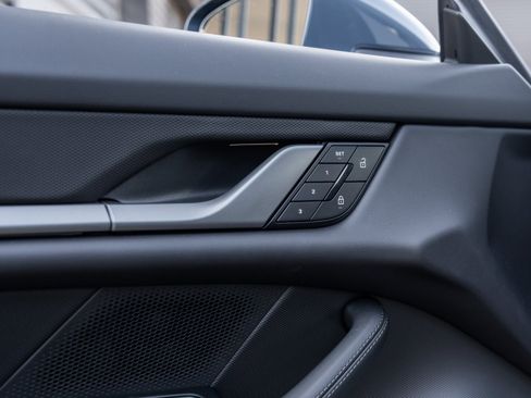 New 2026 Porsche Taycan image 21