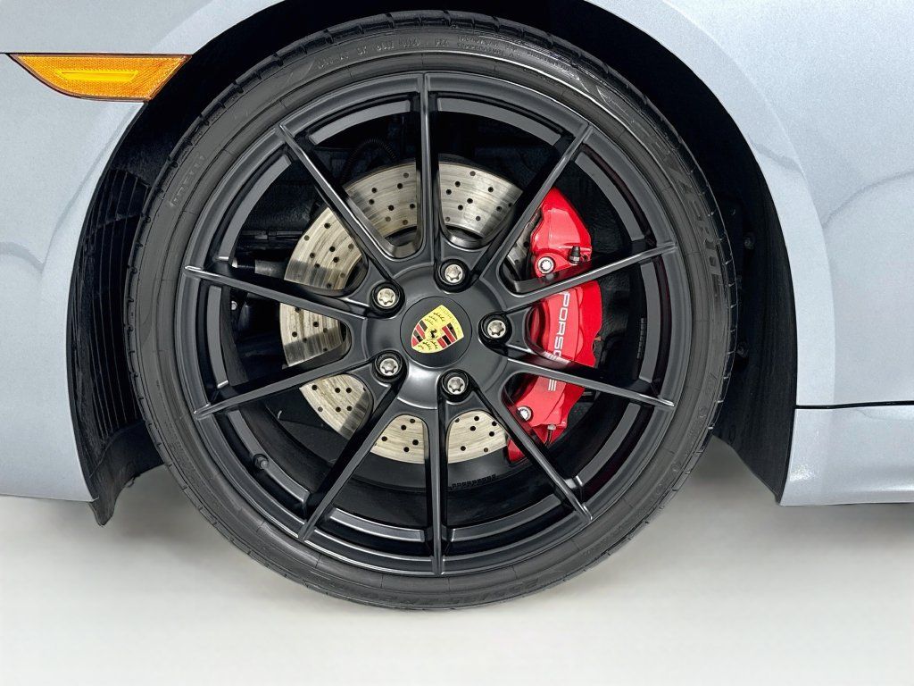 Certified 2025 Porsche 718 Cayman GTS RWD image 11