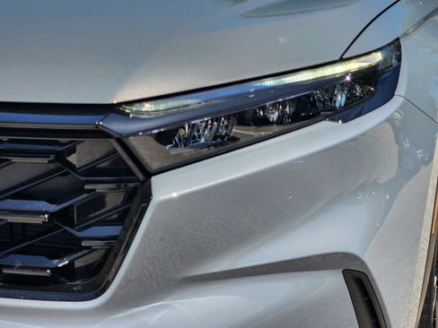 Used 2026 Honda CR-V Sport Touring image 7