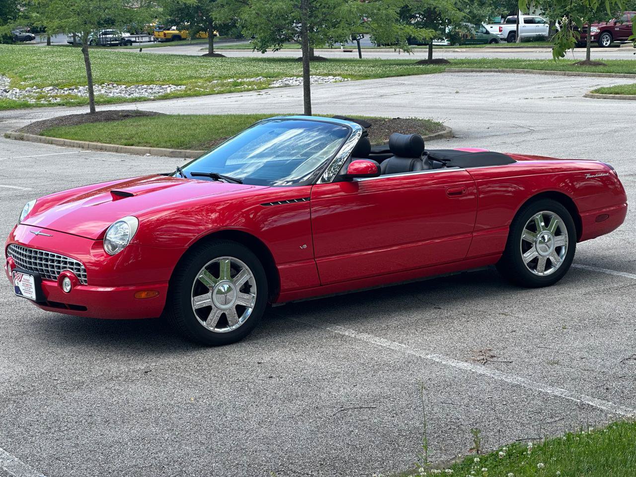 Used 2004 Ford Thunderbird RWD image 16