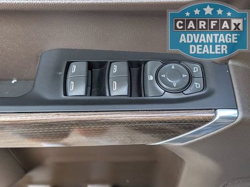 Used 2021 Chevrolet Silverado 1500 RST w/ Z71 Off-Road Package AWD/4WD image 16