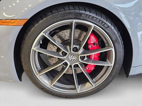 Used 2024 Porsche 911 Carrera S image 21