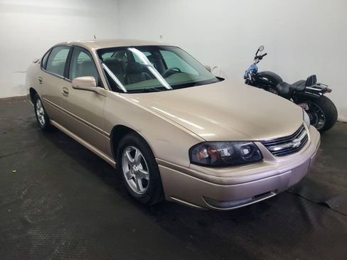 Used 2005 Chevrolet Impala LS FWD image 3