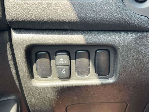 Used 2024 Mitsubishi Outlander Sport AWD image 26