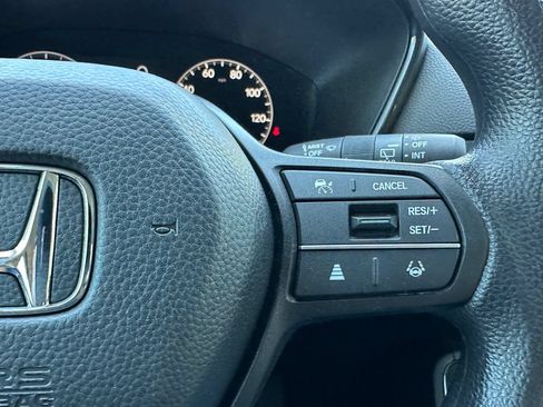 Used 2023 Honda CR-V EX image 25