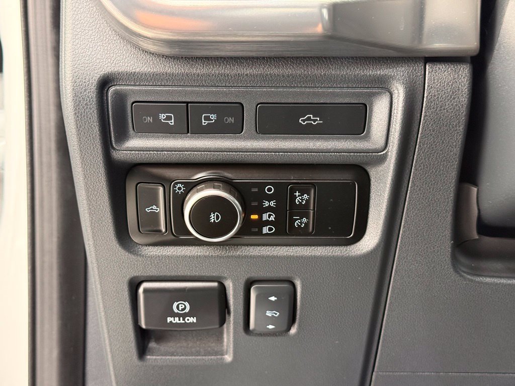 Used 2023 Ford F150 Lariat w/ Equipment Group 502A High AWD/4WD image 34