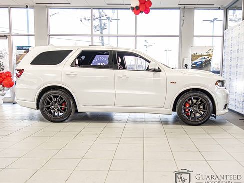 Used 2018 Dodge Durango SRT w/ Technology Group image 9