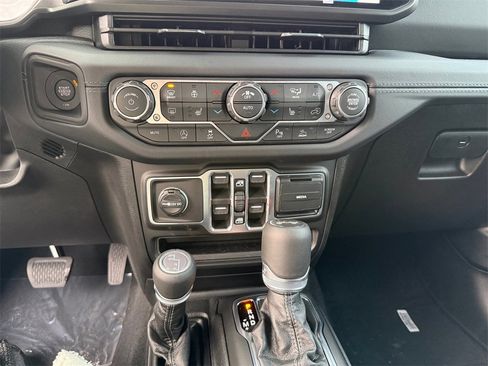 New 2026 Jeep Wrangler Sahara image 15